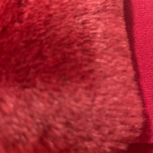 BCBG red sweater size L - Picture 4 of 4